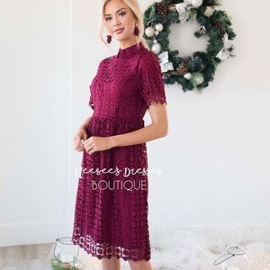 NeeSee’s Burgundy Collar Dress